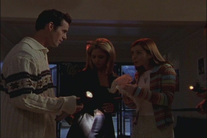 KMP-DVD3449.jpg KMP-DVD3449.jpg