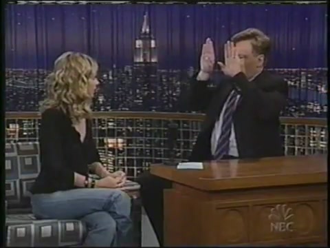 Conan_interviews_Sarah_Michelle_Gellar_2002_flv1664.jpg Conan_interviews_Sarah_Michelle_Gellar_2002_flv1664.jpg
