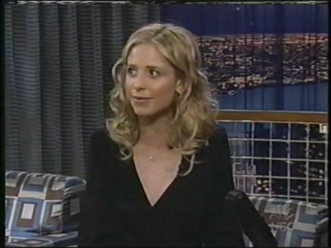Conan_interviews_Sarah_Michelle_Gellar_2002_flv1815.jpg Conan_interviews_Sarah_Michelle_Gellar_2002_flv1815.jpg
