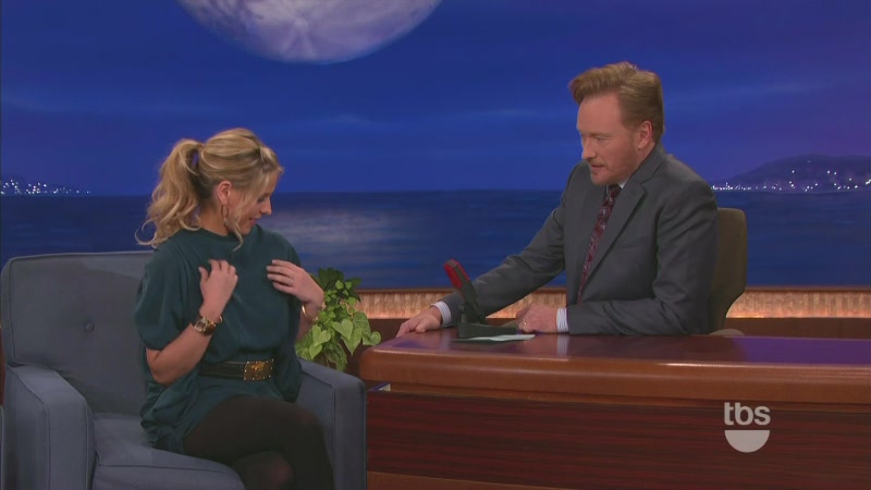 Sarah_M_Gellar-Conan_10_13_11_mov0082.jpg Sarah_M_Gellar-Conan_10_13_11_mov0082.jpg