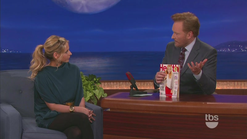 Sarah_M_Gellar-Conan_10_13_11_mov0142.jpg