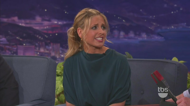 Sarah_M_Gellar-Conan_10_13_11_mov0189.jpg Sarah_M_Gellar-Conan_10_13_11_mov0189.jpg