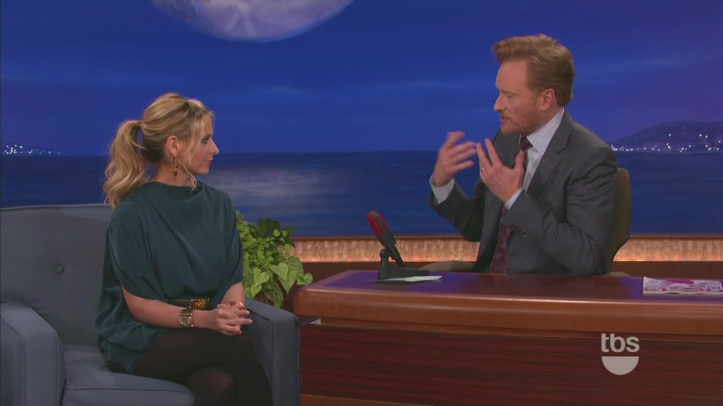 Sarah_M_Gellar-Conan_10_13_11_mov0199.jpg Sarah_M_Gellar-Conan_10_13_11_mov0199.jpg