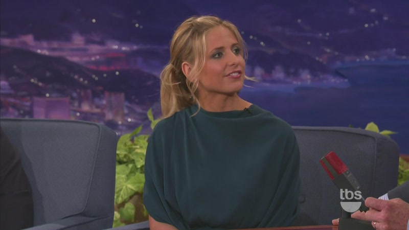 Sarah_M_Gellar-Conan_10_13_11_mov0249.jpg Sarah_M_Gellar-Conan_10_13_11_mov0249.jpg