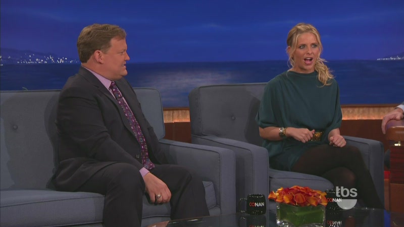 Sarah_M_Gellar-Conan_10_13_11_mov0272.jpg Sarah_M_Gellar-Conan_10_13_11_mov0272.jpg