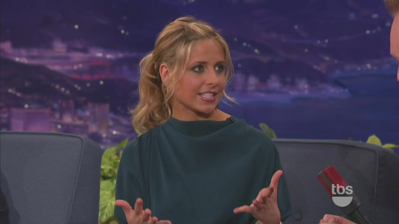 Sarah_M_Gellar-Conan_10_13_11_mov0303.jpg Sarah_M_Gellar-Conan_10_13_11_mov0303.jpg
